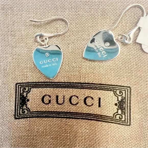 ✨️  Gucci trademark logo SS.925 heart charm dangle earrings ✨️ - Picture 3 of 8